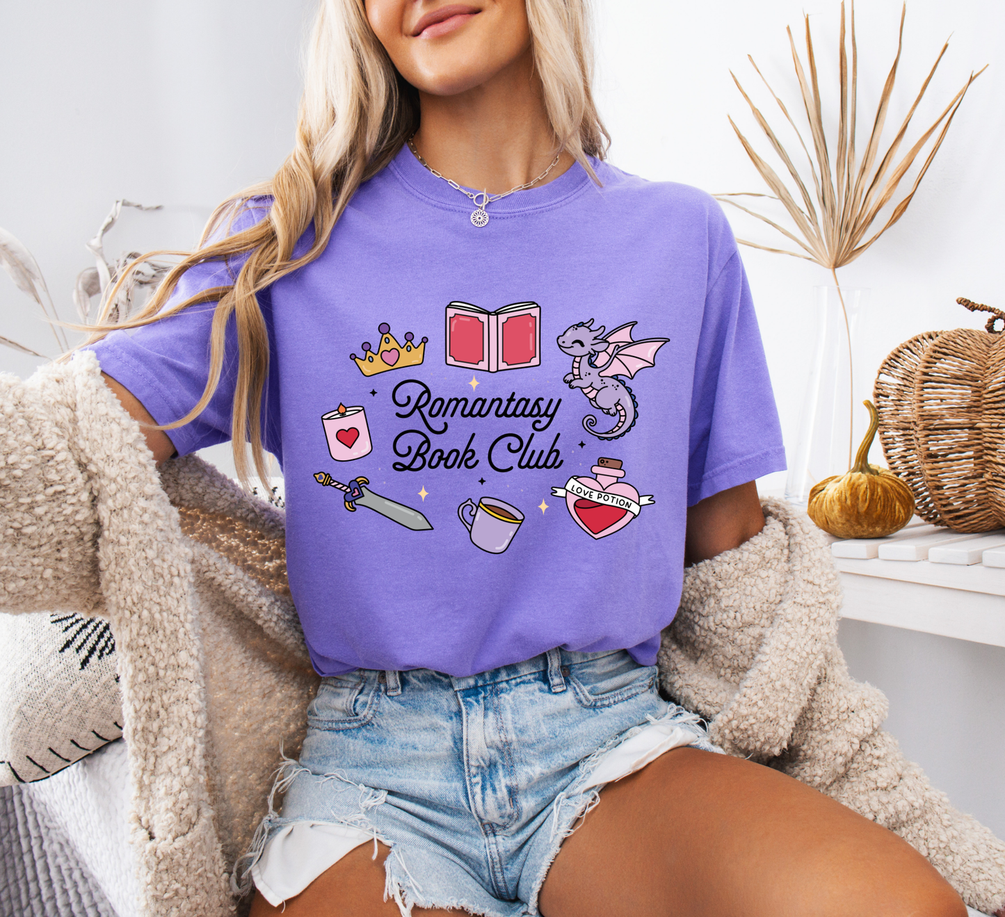 Romantasy Book Club Comfort Colors T-Shirt