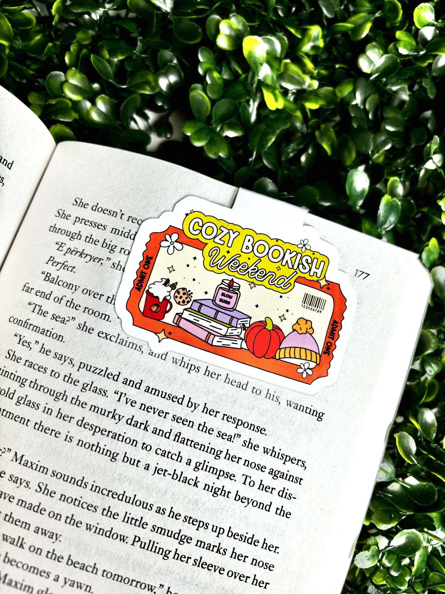 Cozy Bookish Weekend Magnetic Bookmark