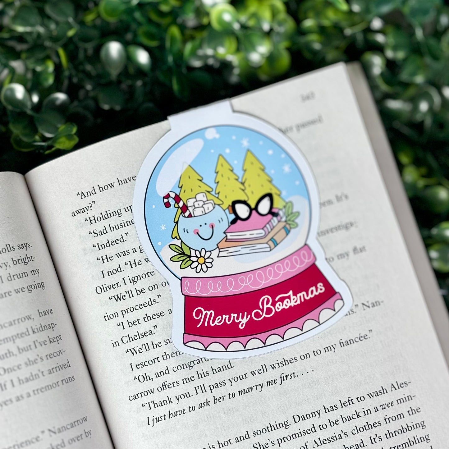 Merry Bookmas Snow Globe Magnetic Bookmark
