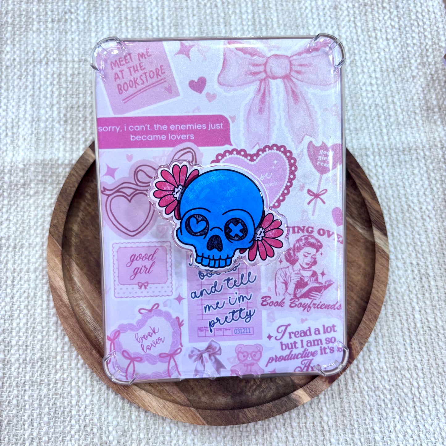 Lights Out Mask Kindle/Phone Grip